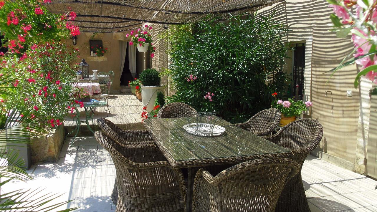 Mas De L'Air - Maison De Charme Bed & Breakfast Noves Eksteriør bilde