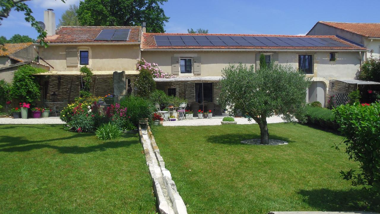 Mas De L'Air - Maison De Charme Bed & Breakfast Noves Eksteriør bilde