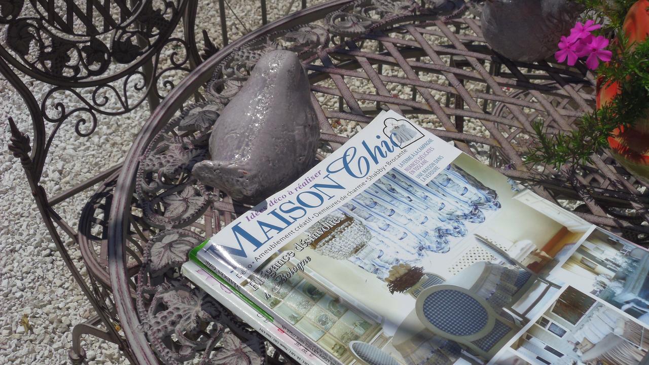 Mas De L'Air - Maison De Charme Bed & Breakfast Noves Eksteriør bilde